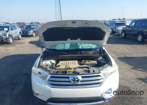 2011 Toyota Highlander Se V6 from USA, damaged, VIN 5TDZK3EH3BS029820